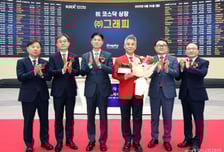 그래피, 작년 4분기 매출 104억…전년동기比 53.4% '쑥'