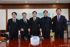 트럼프 관세 인상에도 여야 협의 '빈손'…28일 본회의 안건 논의