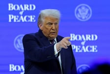 백악관 "트럼프 '韓관세 25%' 다시 인상, 합의 이행 안 했기 때문"