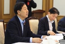 구윤철 "美연방정부 셧다운, 관세 등 불확실성…24시간 모니터링 지속"