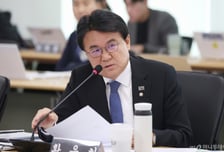 황운하 "합당하면 조국 공동대표"…민주당 "논의 없었다"