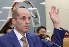 '셀프조사 의혹' 쿠팡 로저스 대표, 30일 오후 2시 경찰 출석