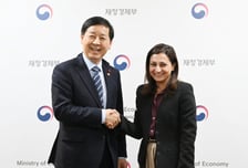 구윤철 "지출구조조정·과감한 투자"…무디스 연례협의단 '공감'