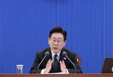 美 환율관찰 대상국 재지정…靑 "다소 기계적인 결정"