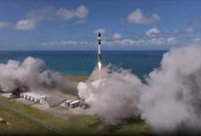 우주로 간 韓 초소형 군집위성 검증기, 지상국 교신 '성공'