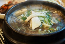 갈비탕 8억원어치 빼돌리며 키운 사랑…배송 기사와 내연녀의 최후