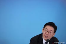 이재명 대통령 "부동산 정상화, 5천피보다 쉬워…마지막 기회"