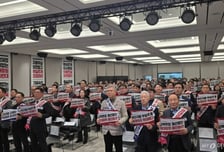 의대증원에 또 '투쟁' 외친 의사들…"총파업·장외집회 가능성"