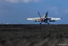 '일촉즉발' 이란 남부 도시에서 '펑'…"사령관 암살시도 아냐"