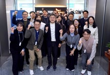 정재헌 SKT CEO, 지역본부 현장방문…"신뢰 회복 위해 노력해달라"