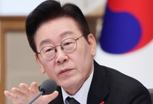 "집값 안정 반드시 성공" 李 대통령 띄운 SNS 논쟁에 오세훈·장동혁도 '참전'