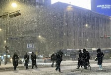 밤 사이 수도권·강원 '최대 10㎝' 눈…출근길 빙판길 주의