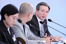 '재테크 선호 1위 이제 부동산 아닌 주식'…김용범 "이미 패러다임 바뀌었다"