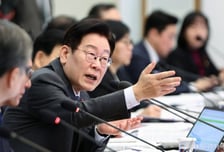 '이재명은 합니다'…李의 SNS 정치 본능, 집 값 난제에도 통할까