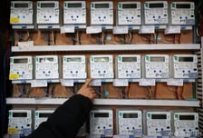 1분기 내 산업용 전기요금 개편…"낮엔 싸지고 밤은 비싸지고"