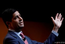 새빨갰던 금·은 ETF 녹는 중…'매파' 워시 뜨자 퍼렇게 질렸다