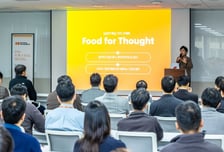 '불닭' 어머니 김정수 삼양식품 부회장 "명동은 세계와 직접 소통하는 무대"