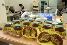 너도나도 '두쫀쿠' 팔더니 결국…"곰팡이 같아요" "식중독" 신고 급증