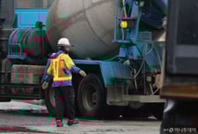 "트럭 할부 못갚아"… 캐피탈, 건설업 침체에 모럴해저드 이중고