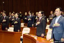 "수사요구? 고맙다" vs "한동훈 제명은 정적제거" 국힘 SNS 설전