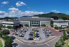 파리간 밀양 공무원들 '외유성 출장' 논란…시는 "문제 없다"