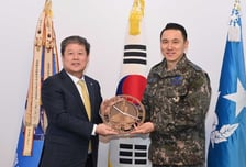 한국증권금융, 군부대 위문금 2000만원 전달…"설명절 보탬 되길"