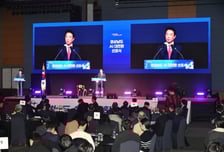 최학범 경남도의회 의장 AX 통한 산업 재도약 강조