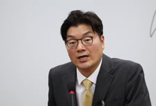 상설특검, '퇴직금 미지급' CFS 전·현직 대표 기소…상설특검 첫 기소