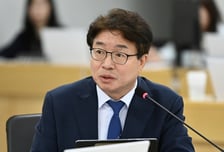 염태영 "경기지사 불출마, 안정적 국정운영에 힘 보탤 것"