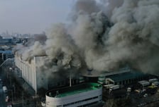 SPC삼립 시화공장 화재, 4시간 만에 초진…3명 병원 이송