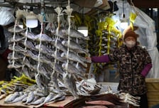 1월 물가 2% 안정세에도… 먹거리 '덜덜'