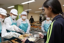 서울 학교 급식종사자, 올해부터 2년마다 폐암 검진받는다