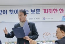 권오을 "사망 유공자 배우자 지원 최우선…참전수당 50만원대로"