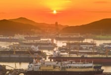 '2년전 적자' 한화오션 이제 '1조 클럽'…LNG선 끌고 군함 밀고