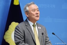 與 이재강 "DMZ법 정전협정과 충돌하지 않아"…유엔사 '원론 입장'