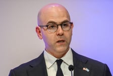 '트럼프 측근' 마이런 연준 이사 "올해 1%P 넘게 금리 낮춰야"