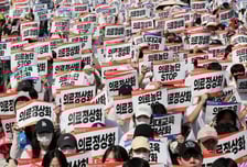 내년 의대증원 발표 임박…전공의·의대생 또 투쟁 나서나