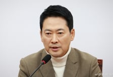 "대표직 걸겠다" 장동혁, '부실 당협' 교체도 유보…장악력 강화 승부수