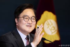 우원식 "민생 위한 개헌이 먼저, 그다음에 국민이 '너 뭐해라' 할 것"