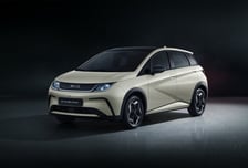 "2450만원이면 전기차 산다"…'BYD 돌핀' 출시