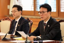 김민석 총리 "색동원 사건, 무거운 책임감 느껴…군기 반장처럼 챙길 것"