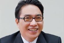 오스코텍, 최대주주 김정근 고문 별세…"이사회 중심 안정 경영"