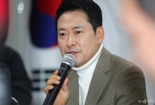 '제주 청년' 만난 장동혁 "대한민국 새 판 짜야…청년 정치 벽 허물 것"