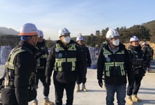 윤진오 동부건설 대표 현장 점검…설 연휴 안전관리 고삐