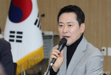장동혁 "전두환 사진 당사 게시 검토 안 해…민주화 헌신한 YS 존중"