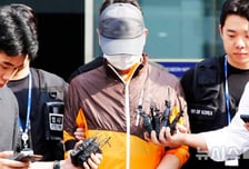 유흥비 펑펑 쓰다 지원 끊기자...'사제총기'로 아들 살해한 60대, 무기징역