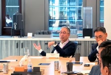 두산에너빌리티-시행사, 되풀이된 강남 빌딩 소유권 분쟁