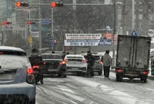 "성과급 대박? 우린 웁니다"...차보험 '최악 실적', 6000억 또 적자