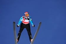 스키점프 기록 위해 음경 확대 주사? 국제스키연맹 "사실무근"