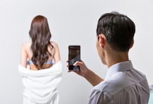 "헤어지자" 내연녀 통보에 복수...남편에 '성관계 몰카' 보낸 40대 최후